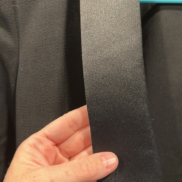 Theory tuxedo style jacket - Picture 3 of 6